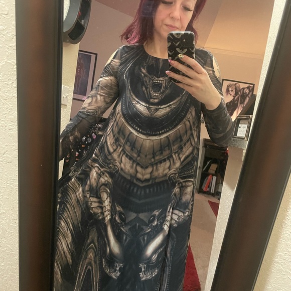 La Femme en Noir- Very rare!! Alien Trapeze Dress BNWT - Picture 4 of 4